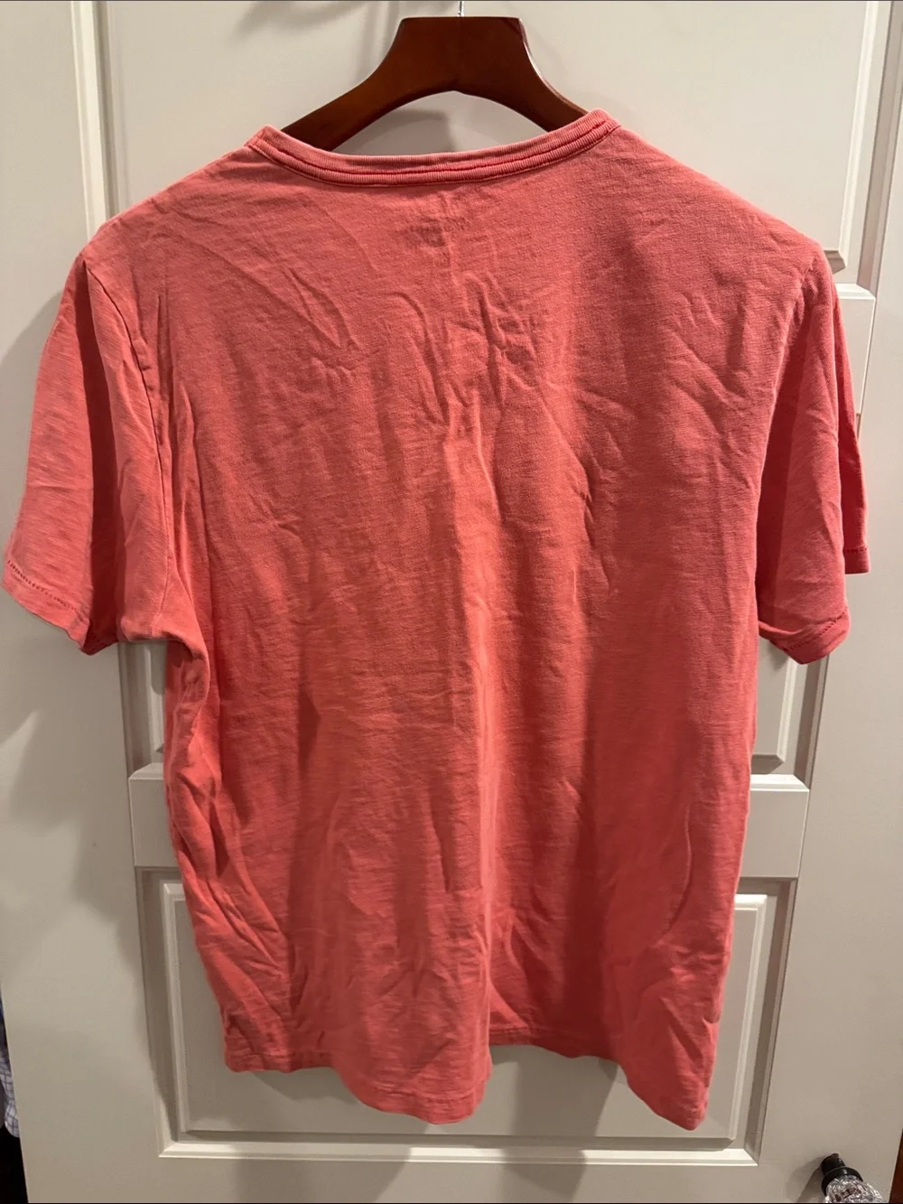 Men's Coral Pocket Crewneck T-Shirt